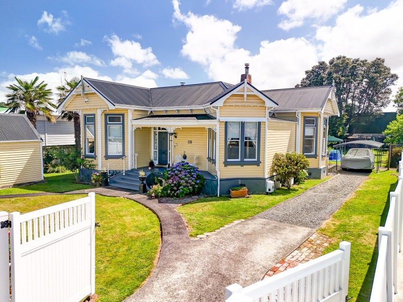 90 Harrison Street, Whanganui, Whanganui - Carousel 1