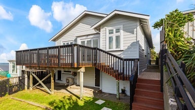 35 Tirangi Road, Rongotai, Wellington - Carousel 1