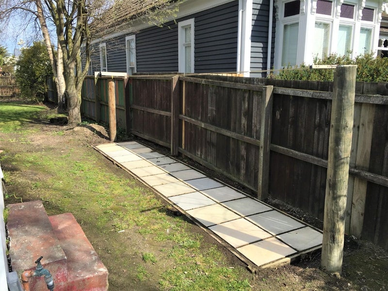 258 Edgeware Road, Edgeware, Christchurch - Carousel 14