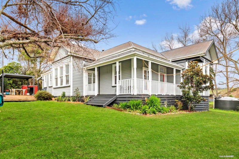 57B Nairn Road, Papakura - Carousel 1