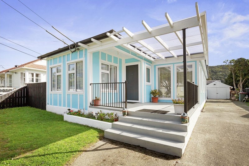 7 Norris Grove, Taita, Lower Hutt - Carousel 1