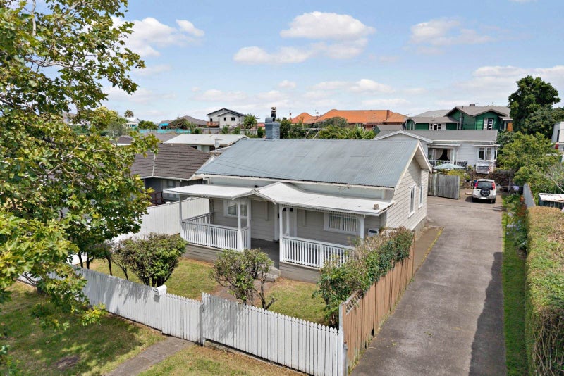 1/58 Portage Road, Otahuhu, Auckland - Carousel 1