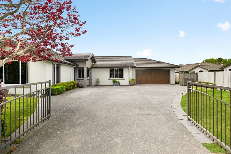 392A Hukanui Road, Rototuna, Hamilton - Carousel 1