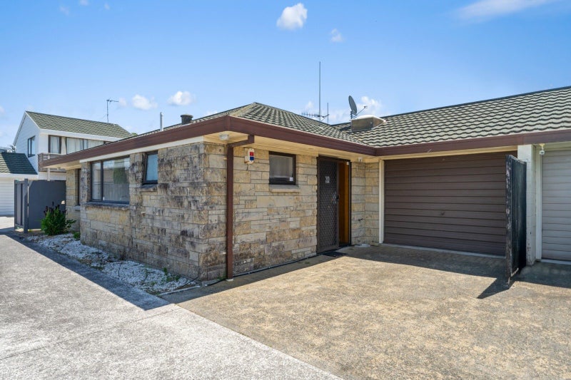 96B Chapel Street, Otumoetai, Tauranga - Carousel 2