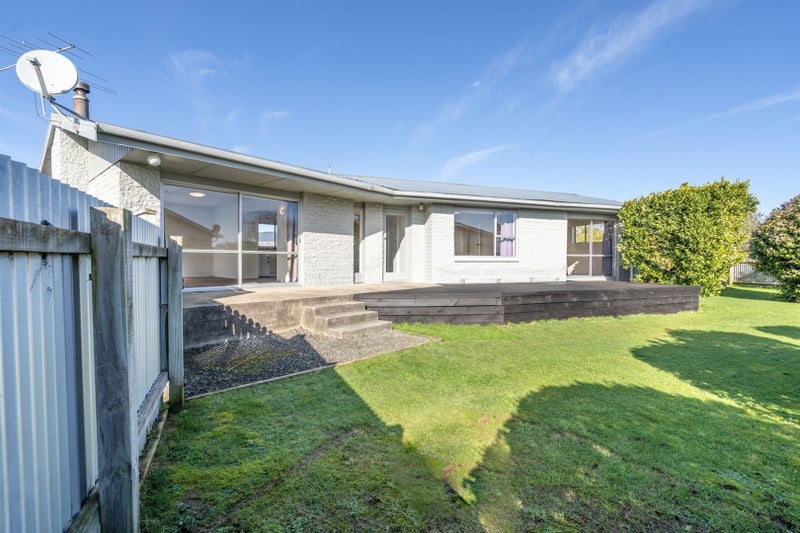 796 Tweed Street, Rockdale, Invercargill - Carousel 1