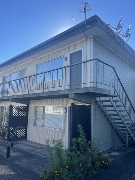 1/77 Prospect Terrace, Mount Eden, Auckland - Carousel 2