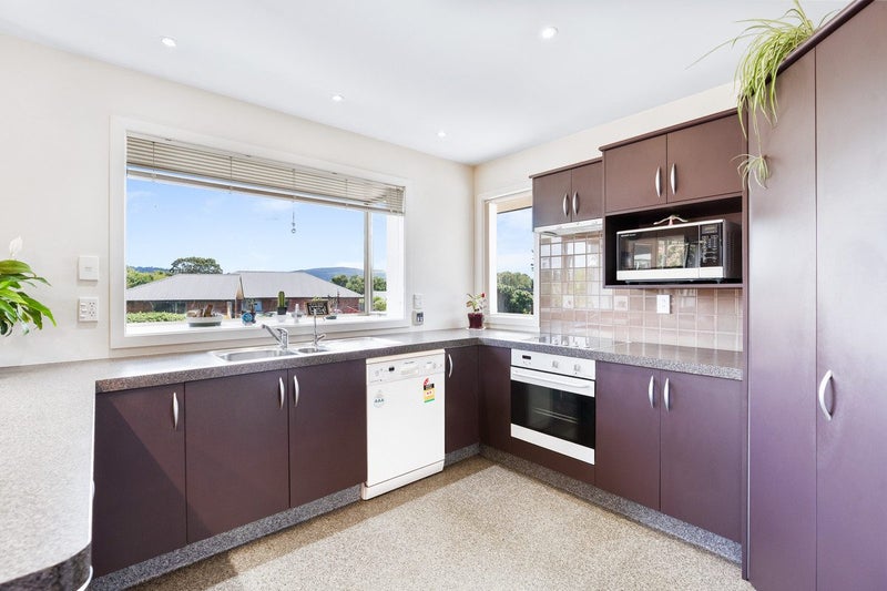 11 St Clair Close, Corstorphine, Dunedin - Carousel 2