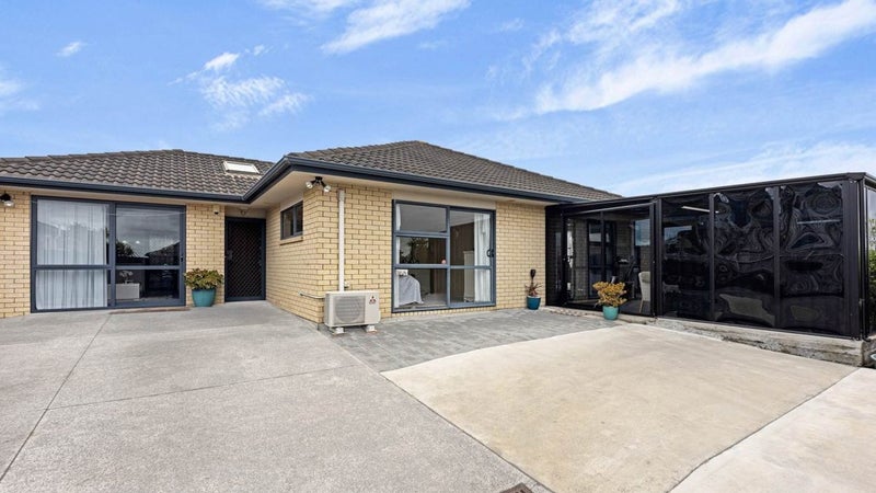 5 Genesis Place, Flat Bush, Auckland - Carousel 1