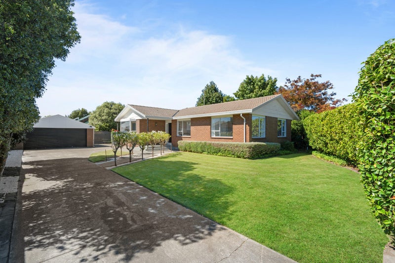 12 Iona Place, Sockburn, Christchurch - Carousel 1
