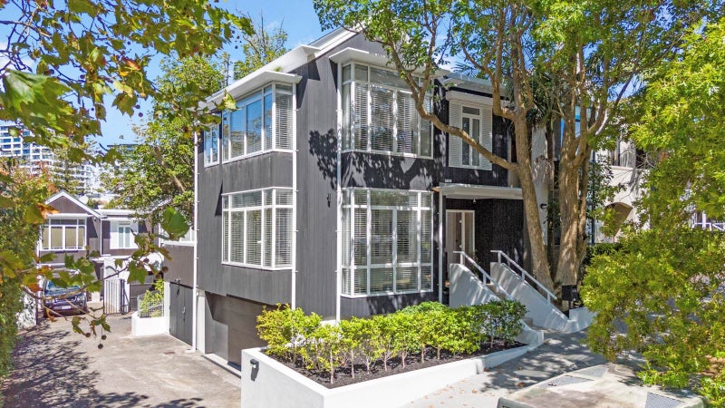 1/13 Hepburn Street, Freemans Bay, Auckland - Carousel 1