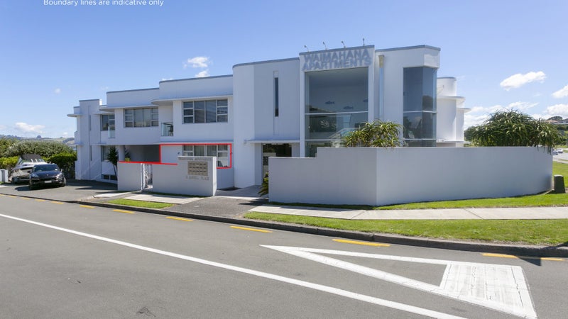 7/2 Lowell Place, Waipahihi, Taupo - Carousel 1