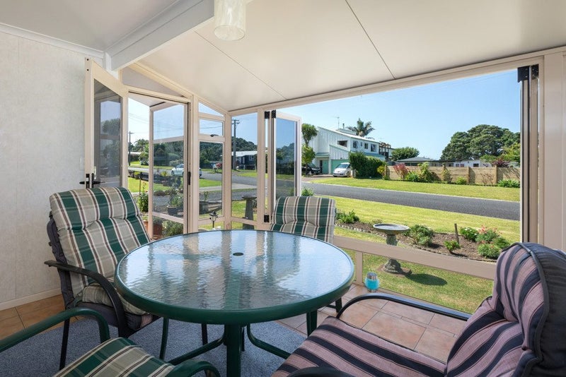 29 Roretana Drive, Athenree, Katikati - Carousel 2