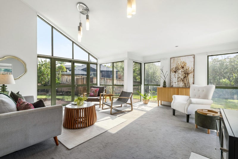 43 Unsworth Drive, Unsworth Heights, Auckland - Carousel 2