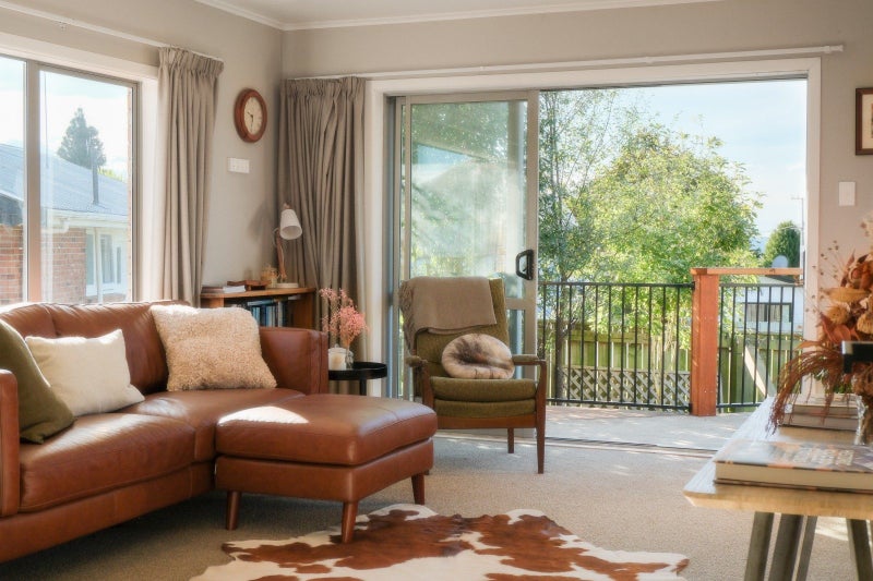 8 Elliott Crescent, Owhata, Rotorua - Carousel 2