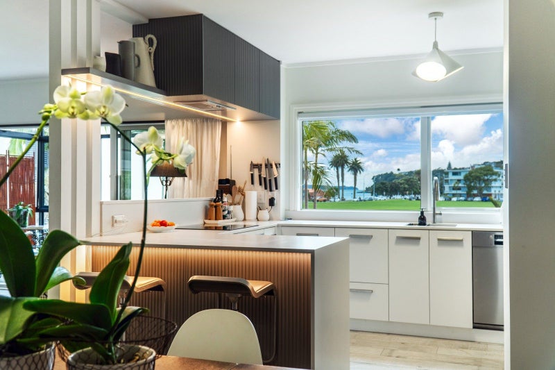 6/15 The Parade, St Heliers, Auckland - Carousel 1