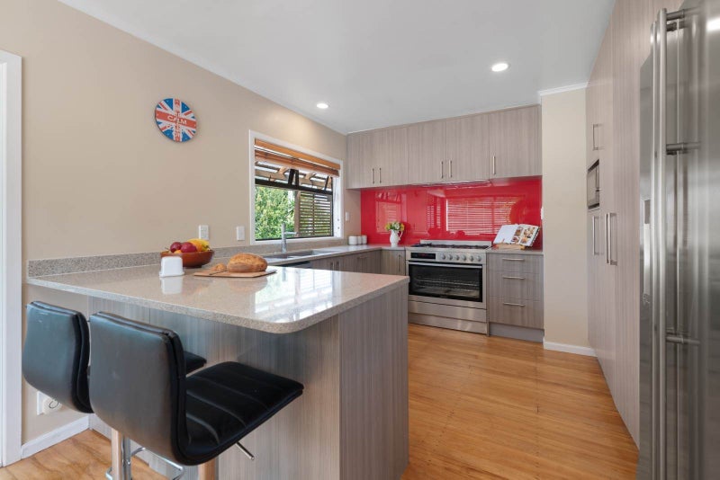 20 Willoughby Avenue, Howick, Auckland - Carousel 2