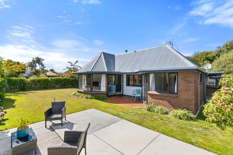 1 Roblyn Place, Lincoln, Lincoln - Carousel 1