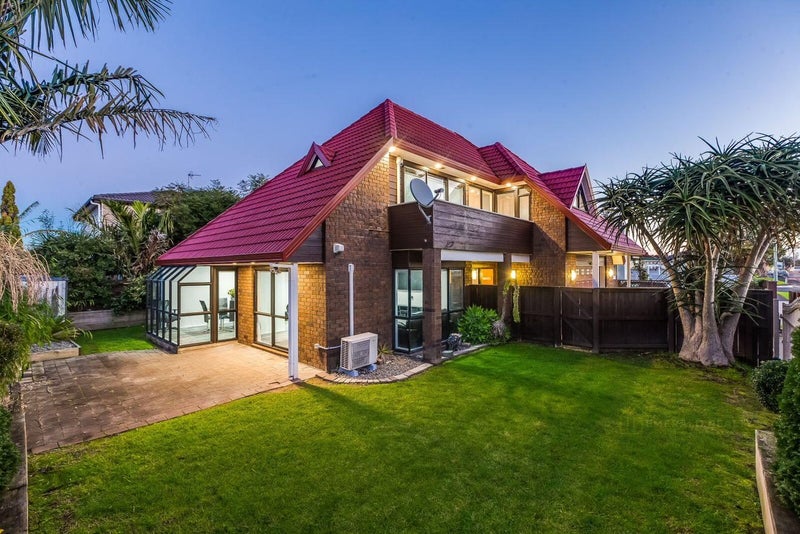 2/57 Hoteo Avenue, Papatoetoe, Auckland - Carousel 2