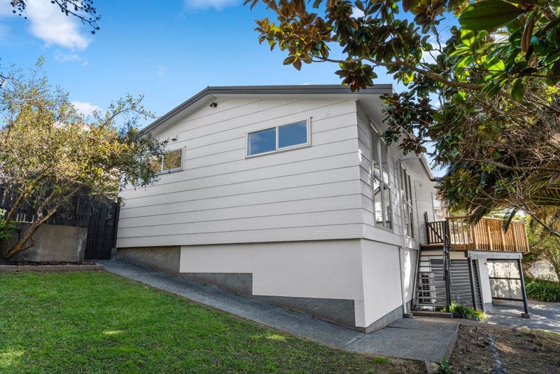 32 Antrim Crescent, Wainuiomata, Lower Hutt - Carousel 24