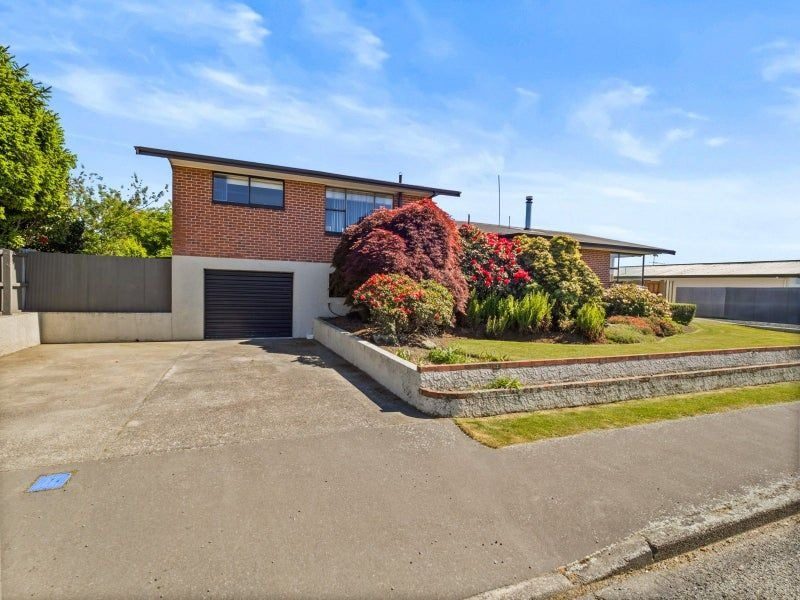 13 Bathurst Street, Allenton, Ashburton - Carousel 2