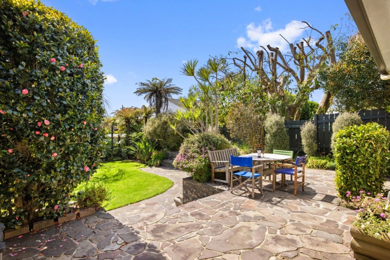 384 Devonport Road, Tauranga South, Tauranga - Carousel 2