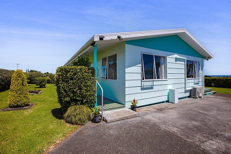 5769 South Road, Rahotu, Ōpunake - Carousel 1
