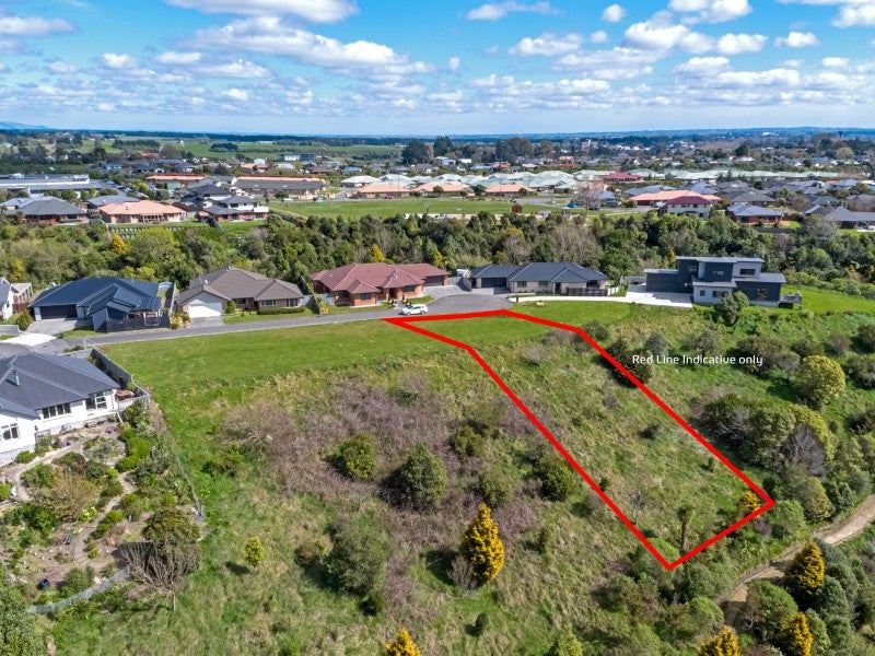 22 Silkwood Place, Fitzherbert, Palmerston North - Carousel 1
