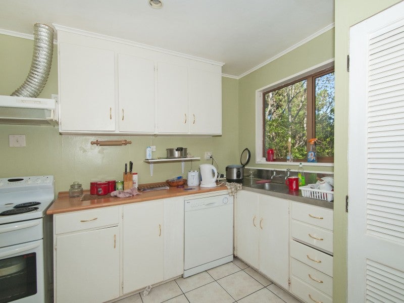 67 Hill Road, Belmont, Lower Hutt - Carousel 19