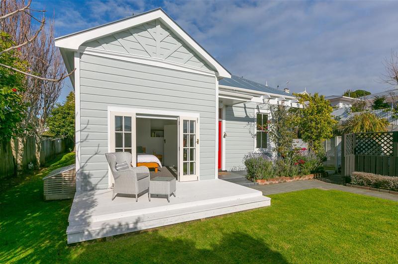 56 Gilbert Street, New Plymouth, New Plymouth - Carousel 1