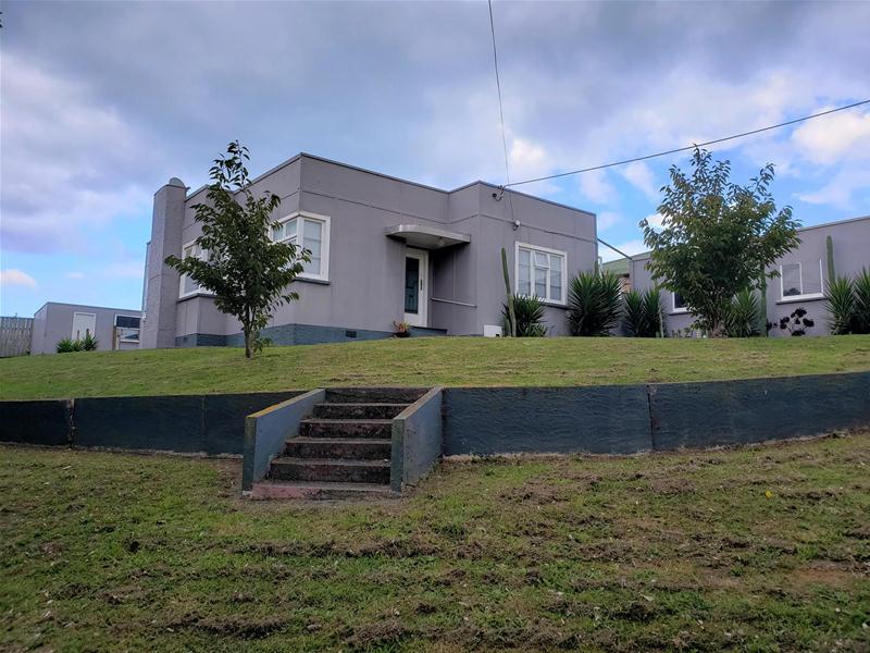 37 Chester Street, Patea - Carousel 2