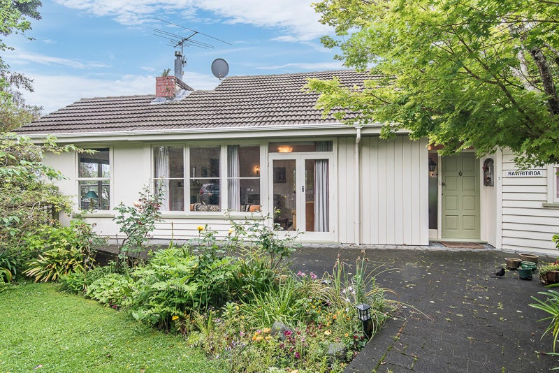 Property Valuation for 7 Kaka Street, Waikanae Trade Me Property