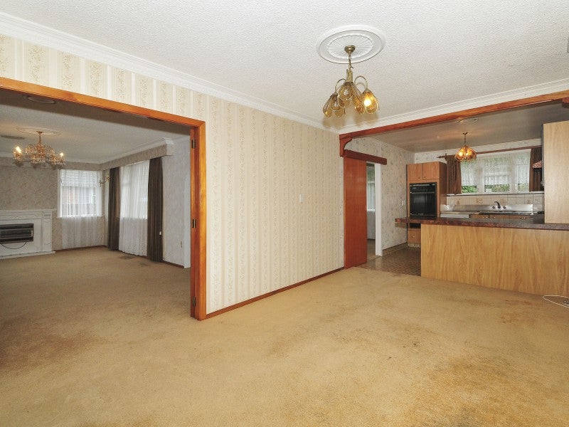 7 Sullivan Grove, Epuni, Lower Hutt - Carousel 2