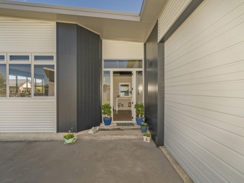 Property Valuation for 8 Rena Place, Whitianga, Whitianga Trade Me