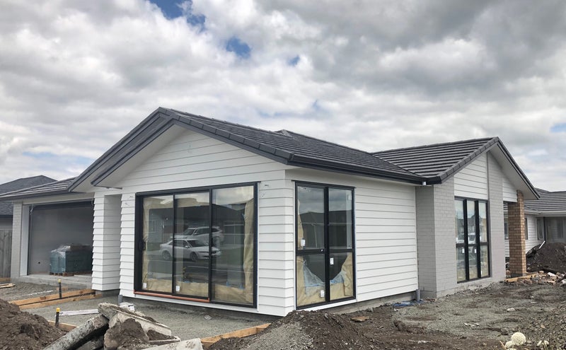 7 Biplane Street, Takanini, Auckland - Carousel 1