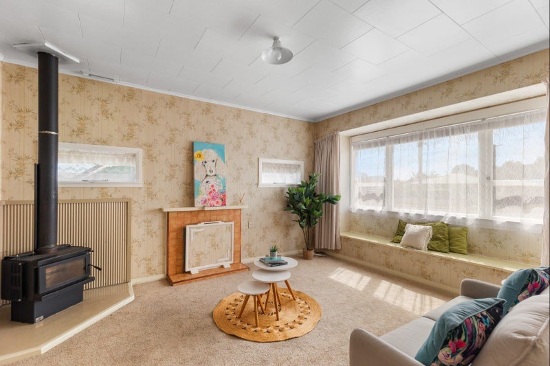 27 Essex Street, Levin, Levin - Carousel 1