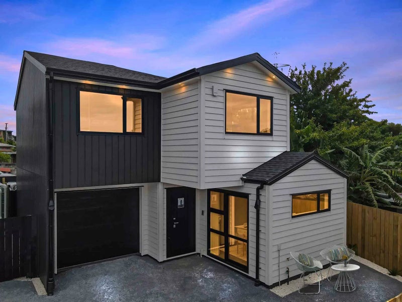 3B Clayton Avenue, Otara, Auckland - Carousel 1