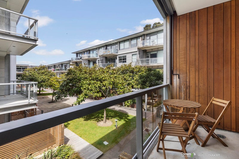 W205/28 Torrens Terrace, Mount Cook, Wellington - Carousel 2