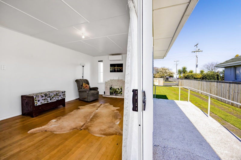 16 Grey Street, Normanby, Hawera - Carousel 2