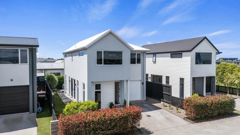 5 Jewels Lane, Papamoa, Tauranga, Bay Of Plenty - Carousel 1