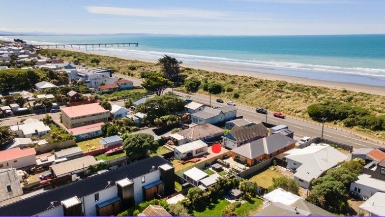 281 Marine Parade, New Brighton, Christchurch - Carousel 2