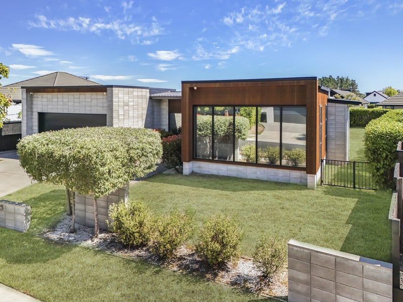 25 Brad Avenue, Flagstaff, Hamilton - Carousel 2