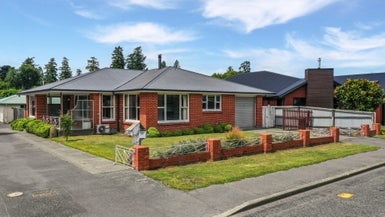 97 Cameron Street, Ashburton, Ashburton - Carousel 1