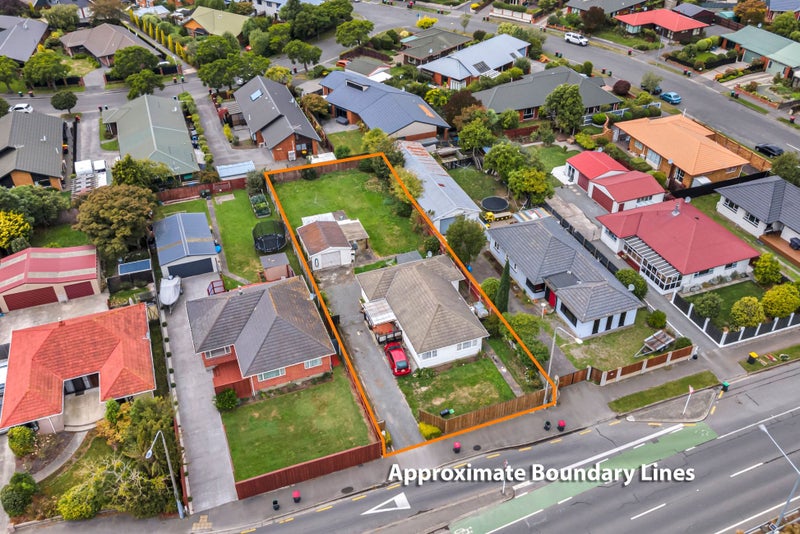 412 Main North Road, Redwood, Christchurch - Carousel 1