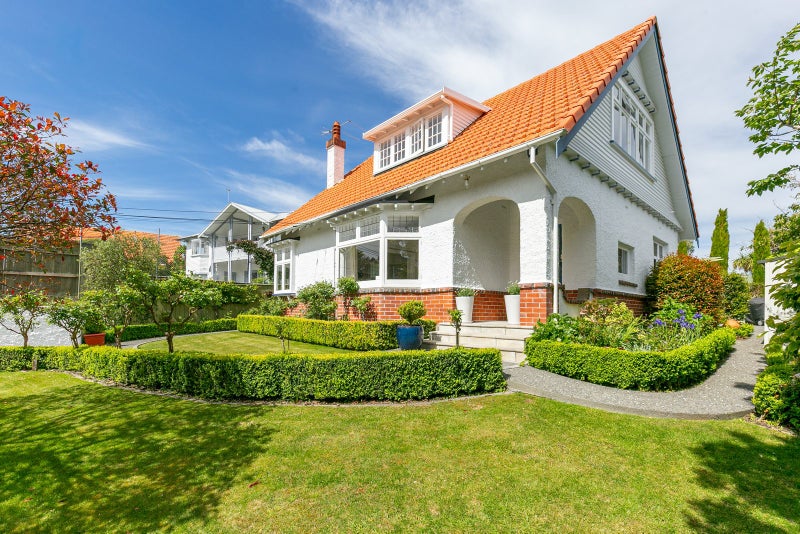 34 Hatton Street, Karori, Wellington - Carousel 1