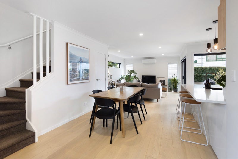 125C Point Chevalier Road, Point Chevalier, Auckland - Carousel 2