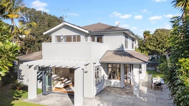 33 Peary Road, Mount Eden, Auckland - Carousel 1