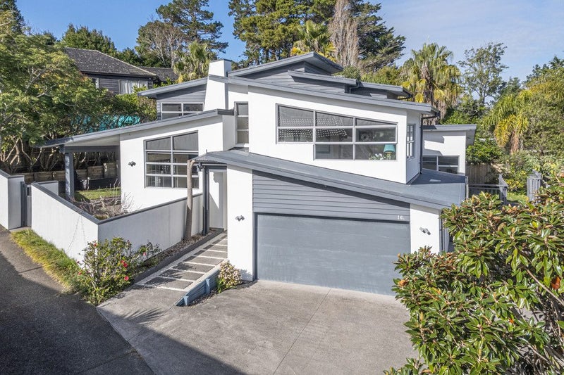 16A Capricorn Place, Browns Bay, Auckland - Carousel 2