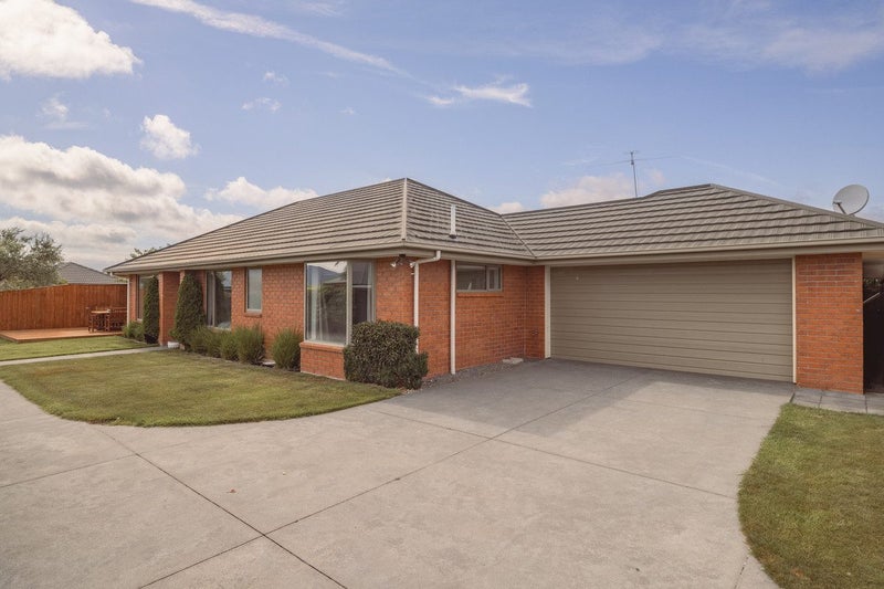 32 Awatea Gardens, Wigram, Christchurch - Carousel 2