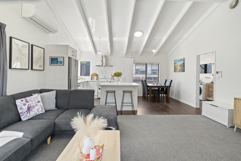 4 Meander Drive, Welcome Bay, Tauranga - Carousel 2