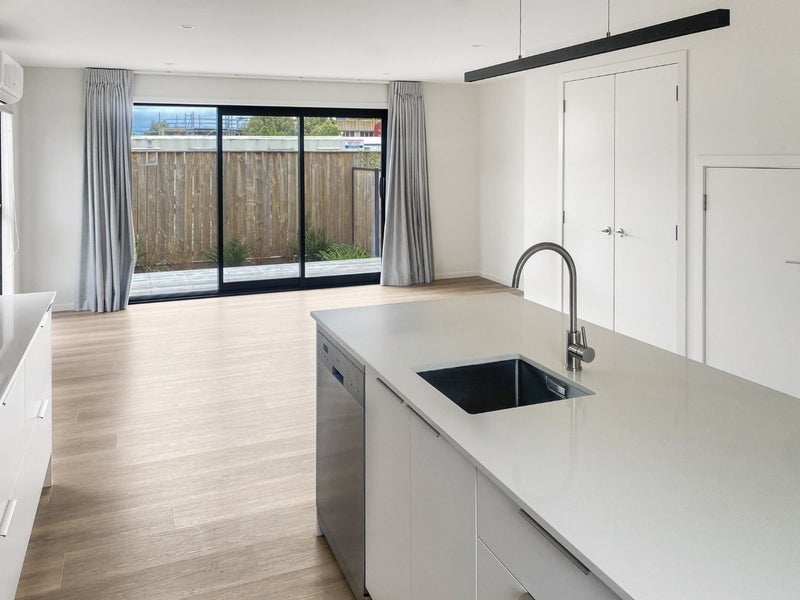 43B Whakatiki Street, Trentham, Upper Hutt - Carousel 1